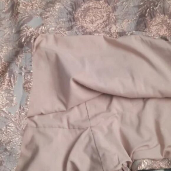 Theia Metallic Gold & Gray Beaded Sequin Neckline Bell Sleeve Dress Size 14 - Picture 7 of 8